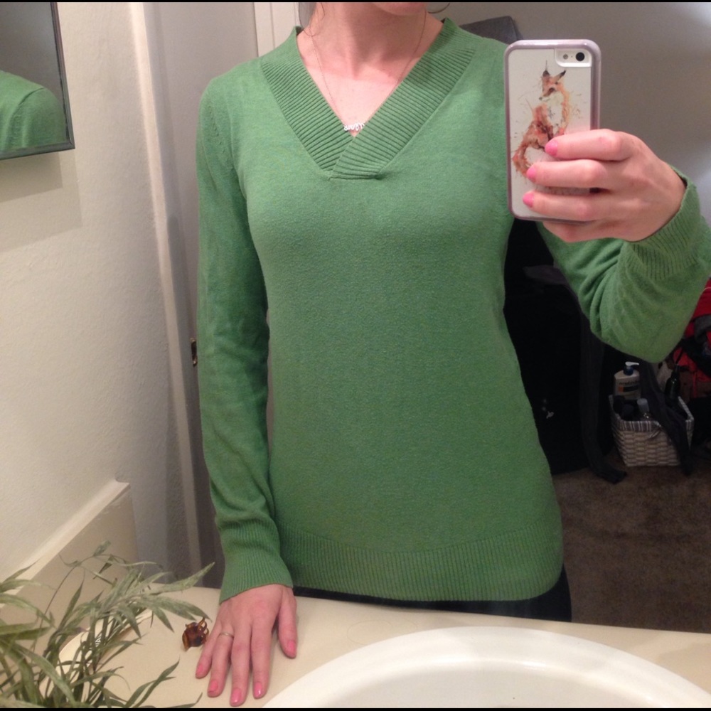Green V neck Sweater