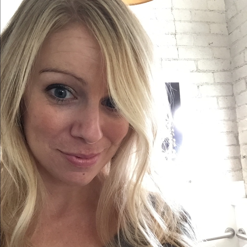 Meet your Posher, Jillian