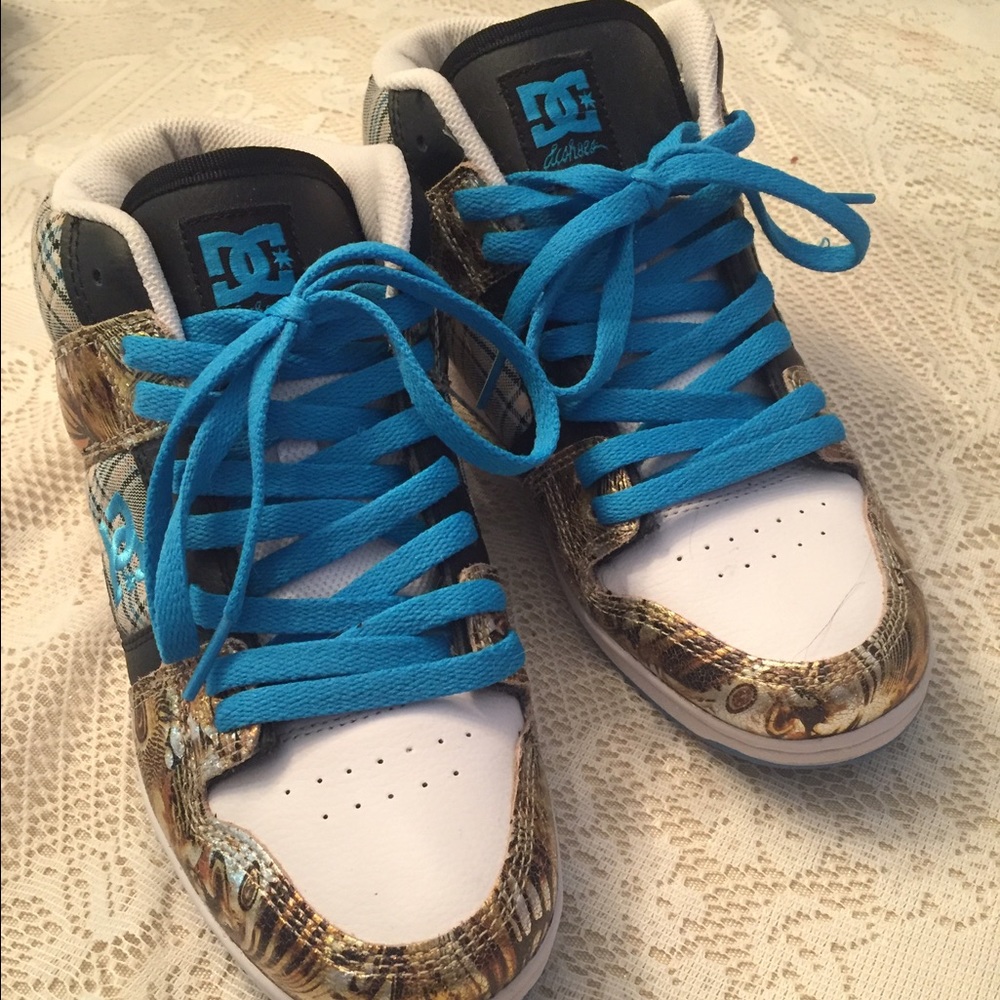 DC sneakers