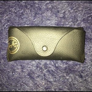 NEVER WORN BEFORE RAY BAN SUNGLASSES!