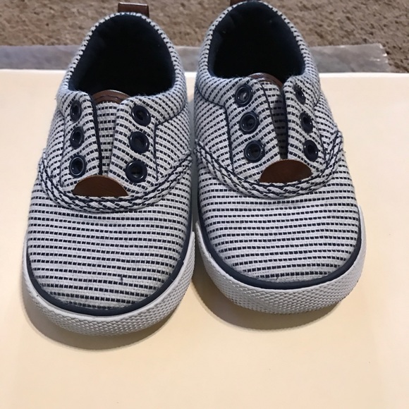 Toddler shoes - Picture 2 of 2