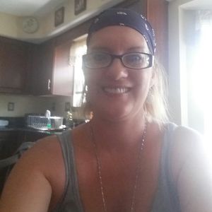 Meet your Posher, Donette