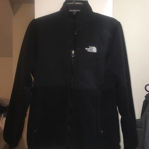 Women's North Face Jacket!