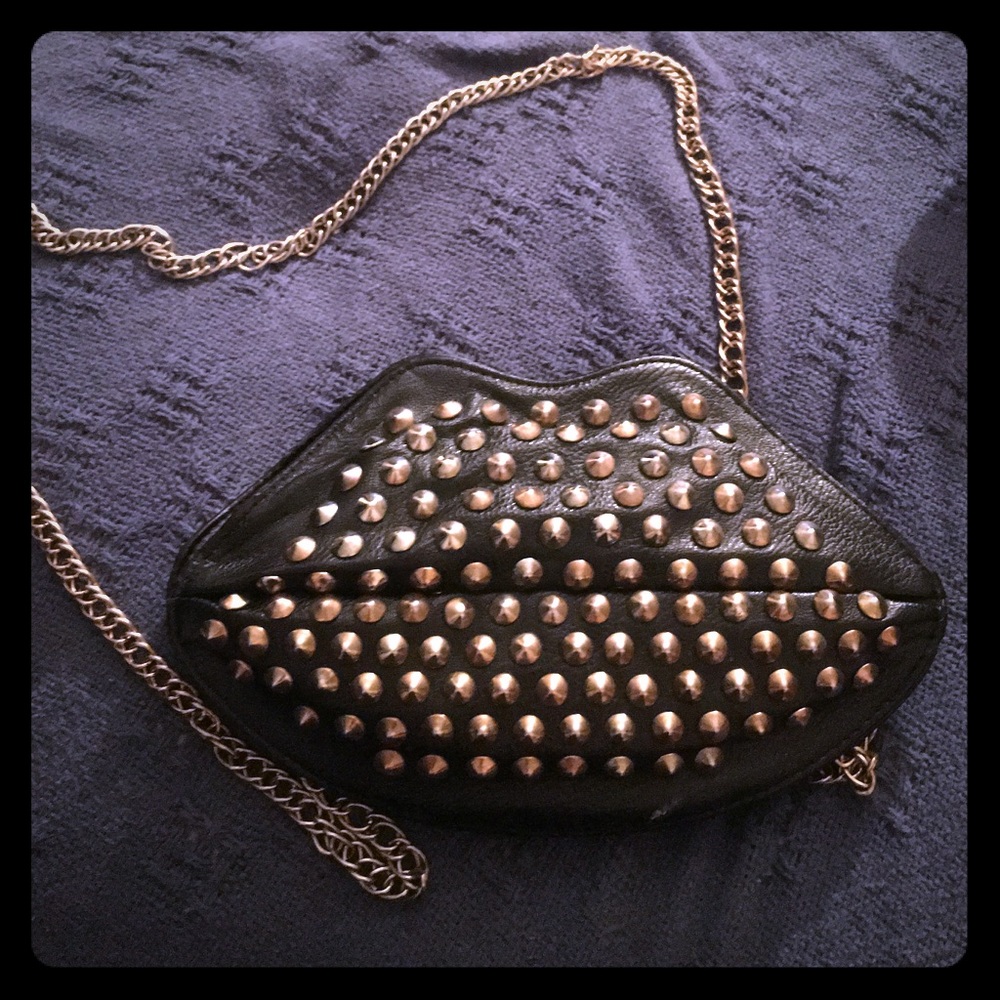 Studded lips bag (SOLD)