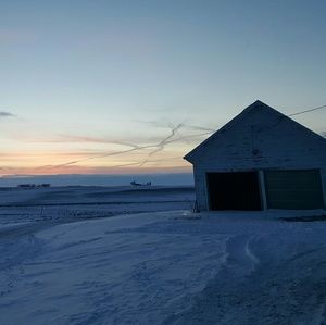 Meet your Posher, Lora