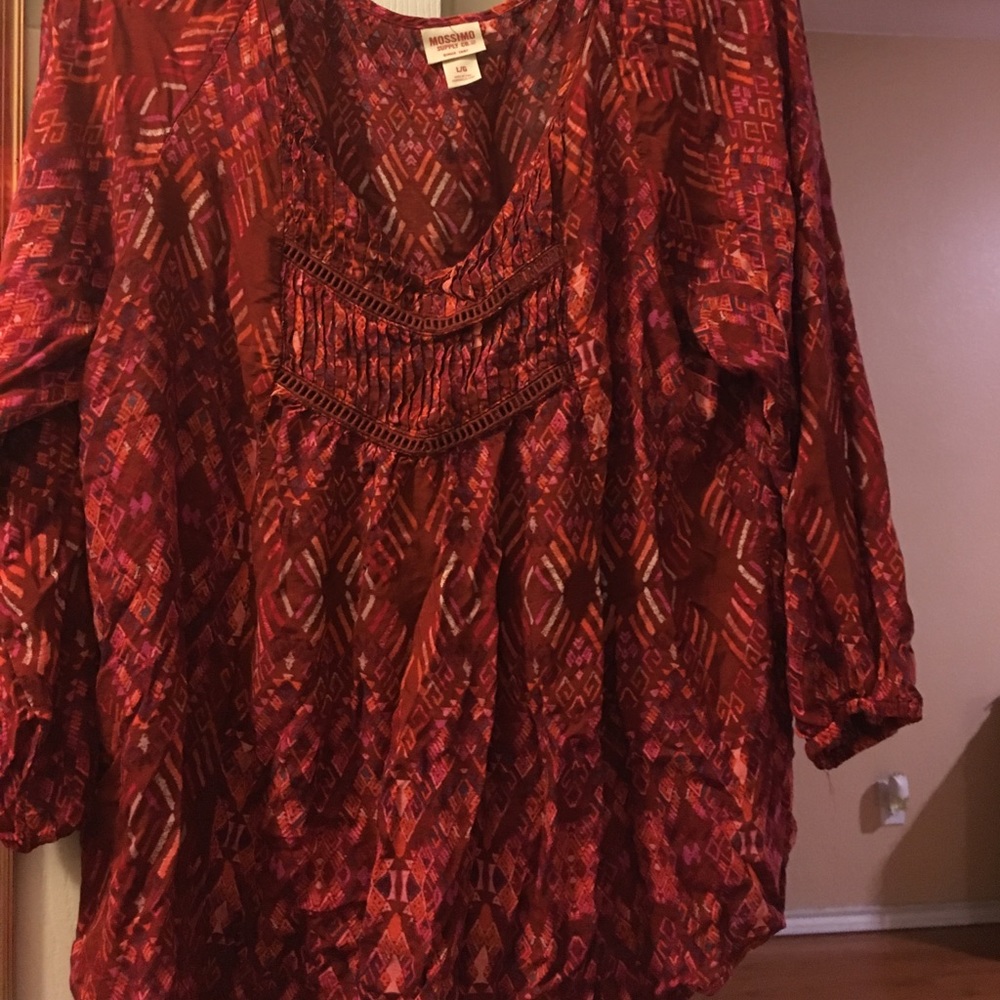 A short sleeve blouse