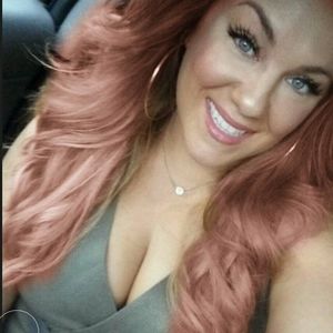 Meet your Posher, Bri