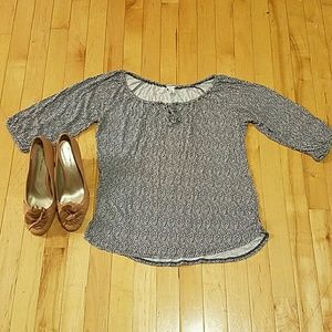 Patterned half sleeve shirt