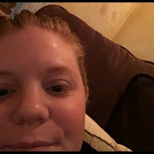 Meet your Posher, Karissa