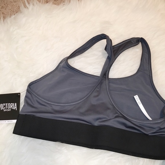 VS Sports Bra - Picture 2 of 2