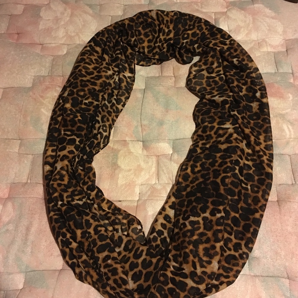 Cheetah print infinity scarf