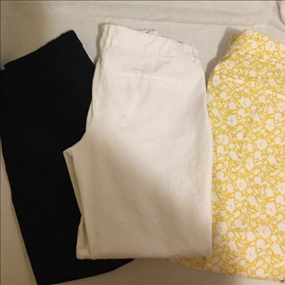 Old Navy. Bundle 3 pair of pixie pants/shorts.