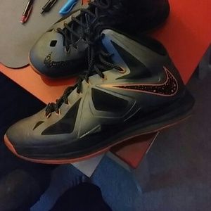 Lebron 10s