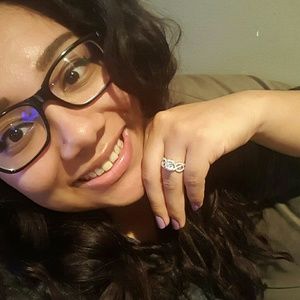 Meet your Posher, Cindy