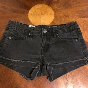 Volcom Shorts - Volcom - mini shorts (previously worn) Volcom Shorts - Volcom - mini shorts (previously worn)