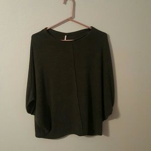 Oversized grey shirt