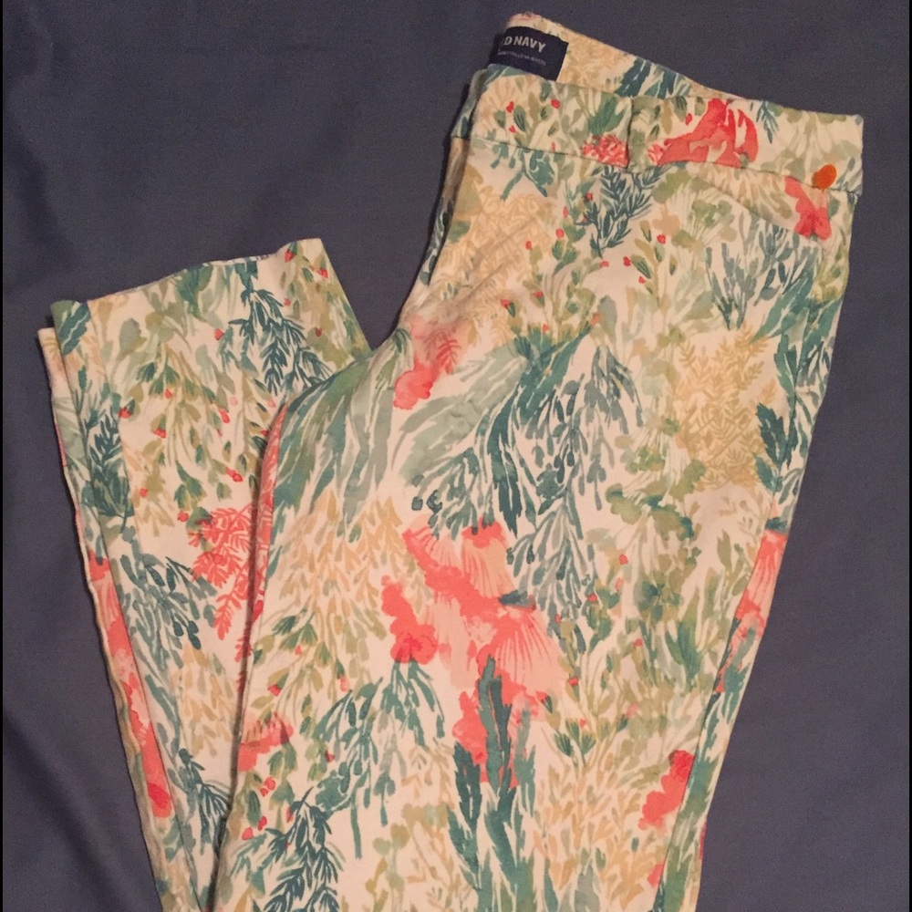 Old Navy Pixie pants