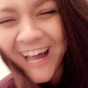 Meet your Posher, Mackenzie