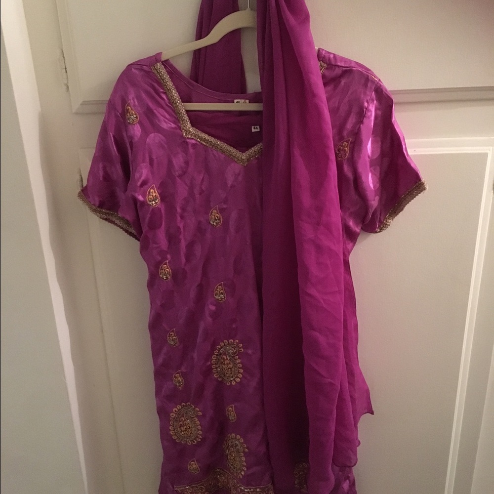 3 piece Indian Sari dress/top, pants & scarf.
