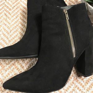 Faux Suede Pointed Booties