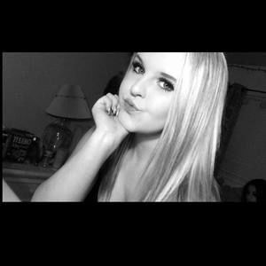 Meet your Posher, Mackenzie