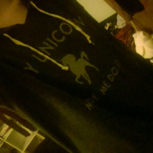 Gray unicorn sweater - Picture 2 of 2