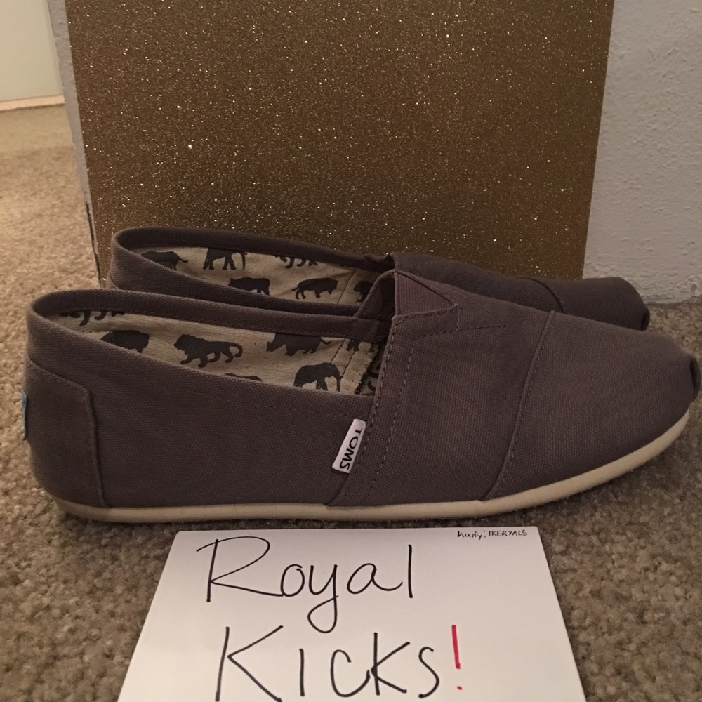 Men's TOMS