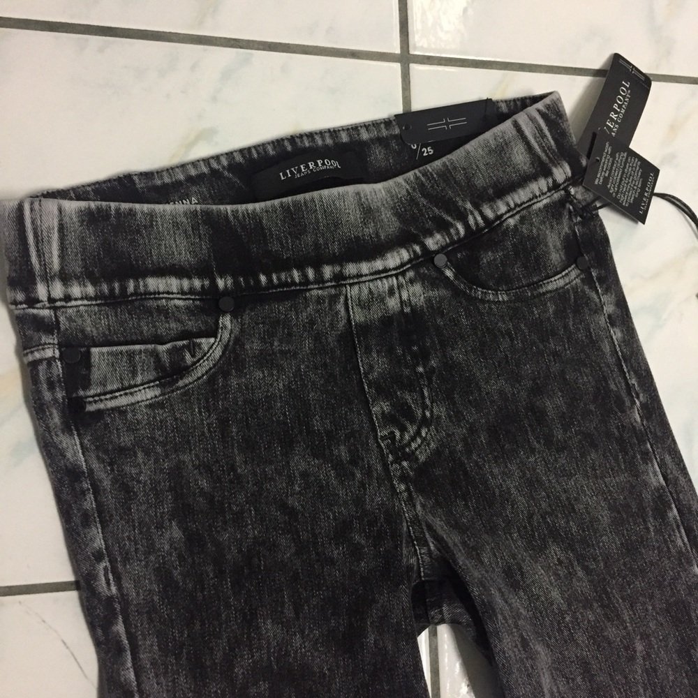 Liverpool Sienna Pull-On Legging