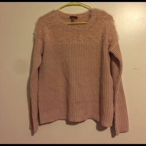 Vince Camuto pink sweater