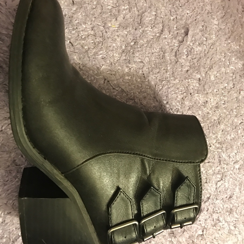 Booties - Picture 2 of 3