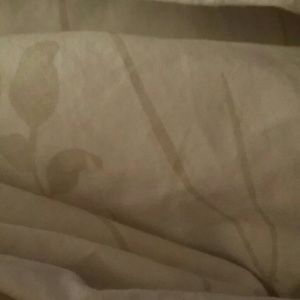 Meet your Posher, Esther