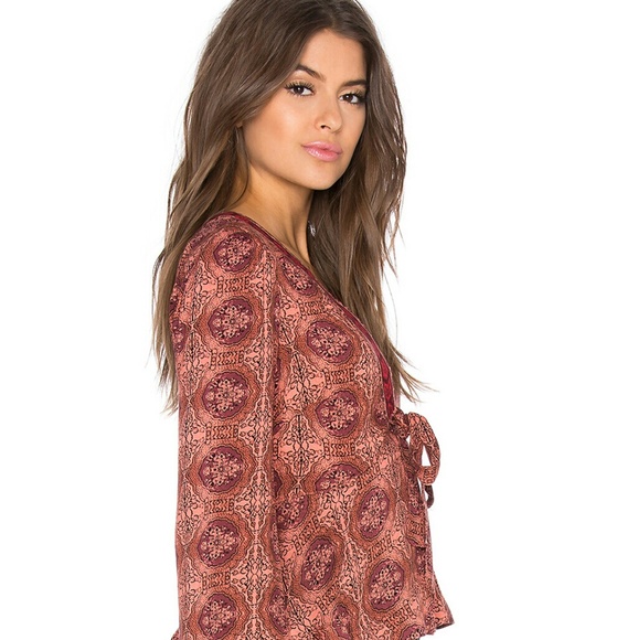 Free people top long sleeves small - Picture 3 of 6