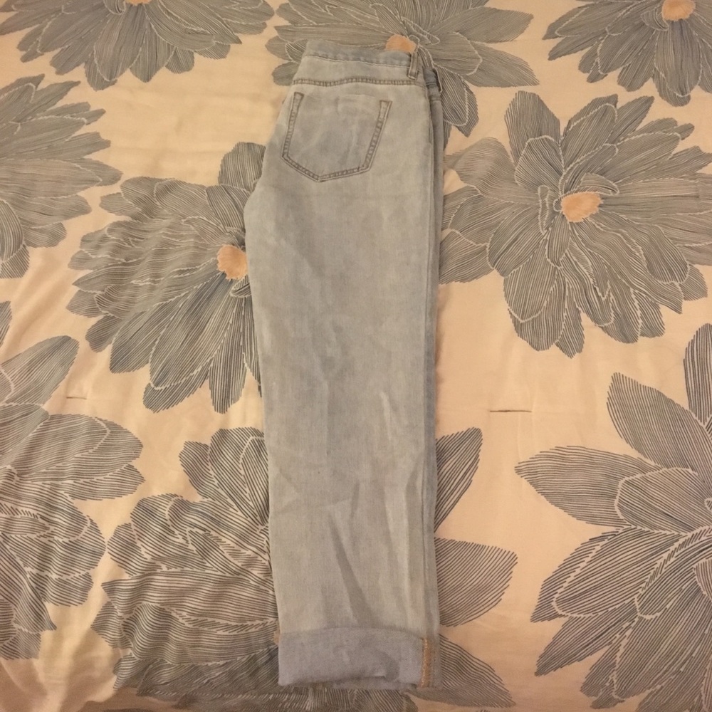 Bullhead cropped jeans