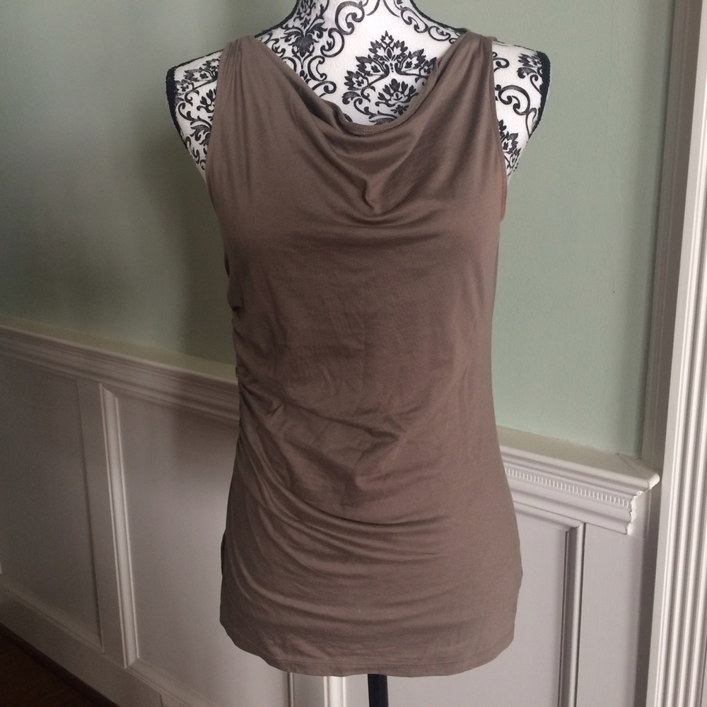 Ann Taylor Sleeveless Blouse Size Small