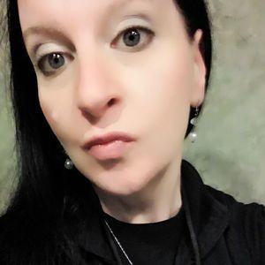 Meet your Posher, Deadra