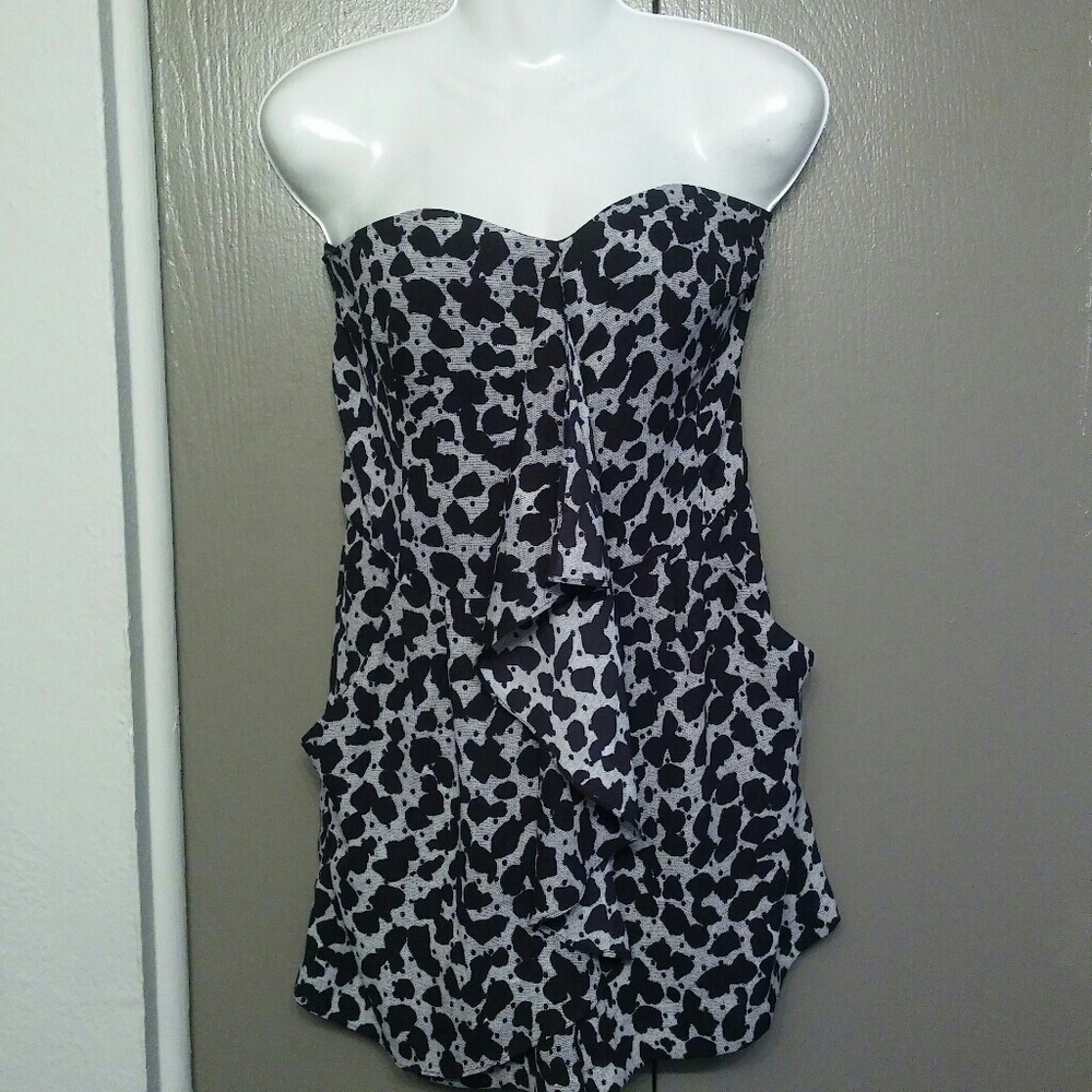 🔥Sold🔥Printed Romper Black and Gray