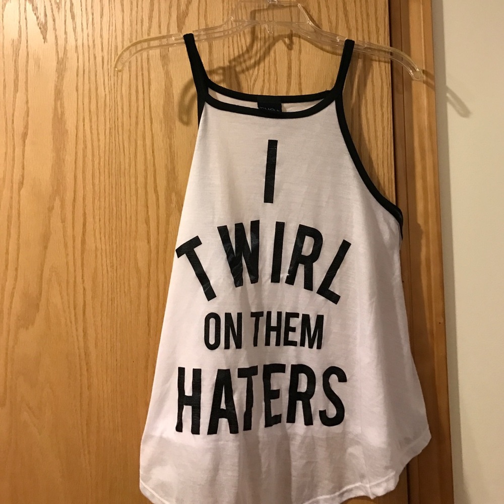 Plus size Rue 21 crop top.