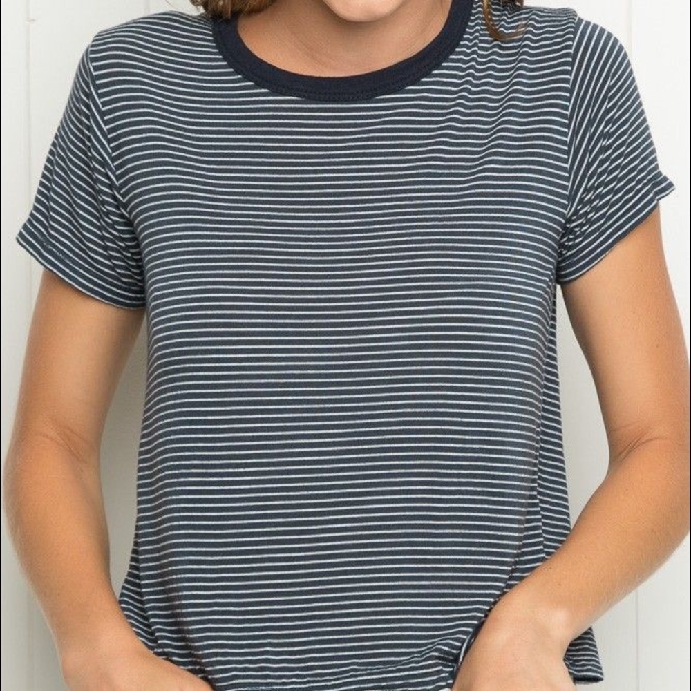 ❗️TRADED Brandy Melville striped tee
