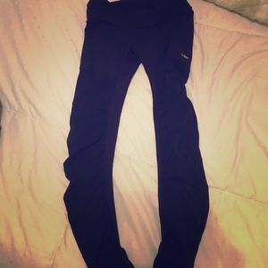 Black ALO Yoga Mesh Goddess Legging