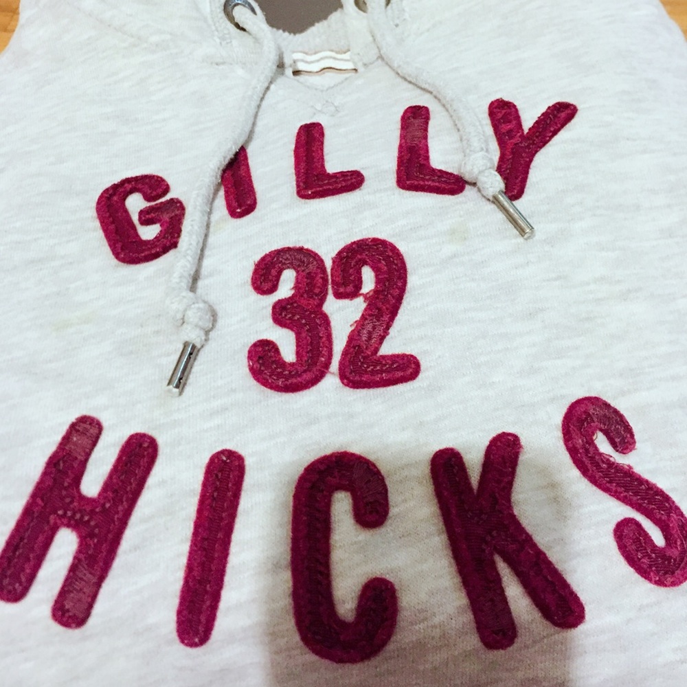 Gilly Hicks Hoodie in Size Medium
