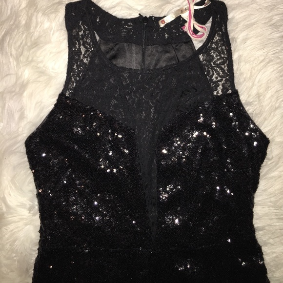 NWT Chelsea & Violet Sequin and Lace Dress - Picture 3 of 7