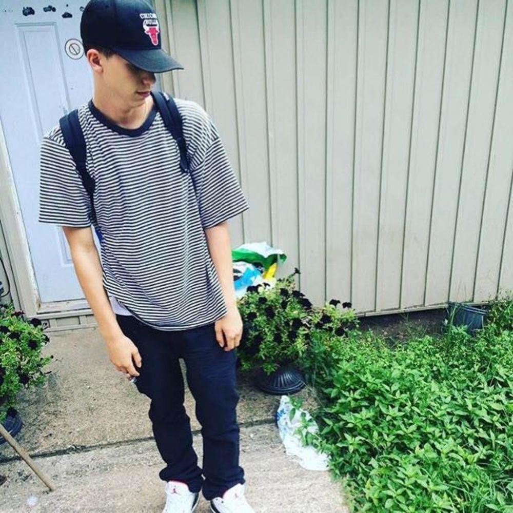 Meet your Posher, Dino