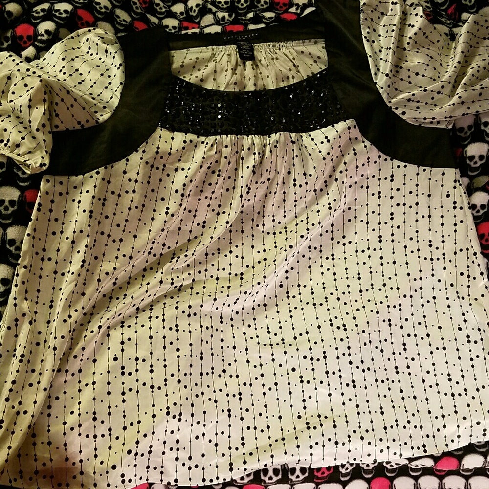 Size 16/18 Satin Blouse with Beautiful Neckline!