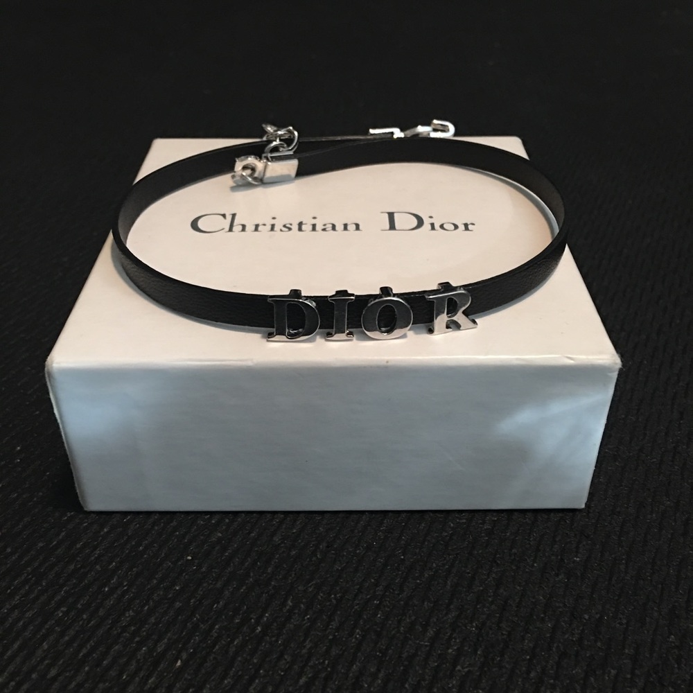Christian Dior Choker-brand New never worn