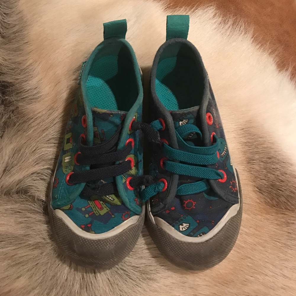 Chooze boys size 9