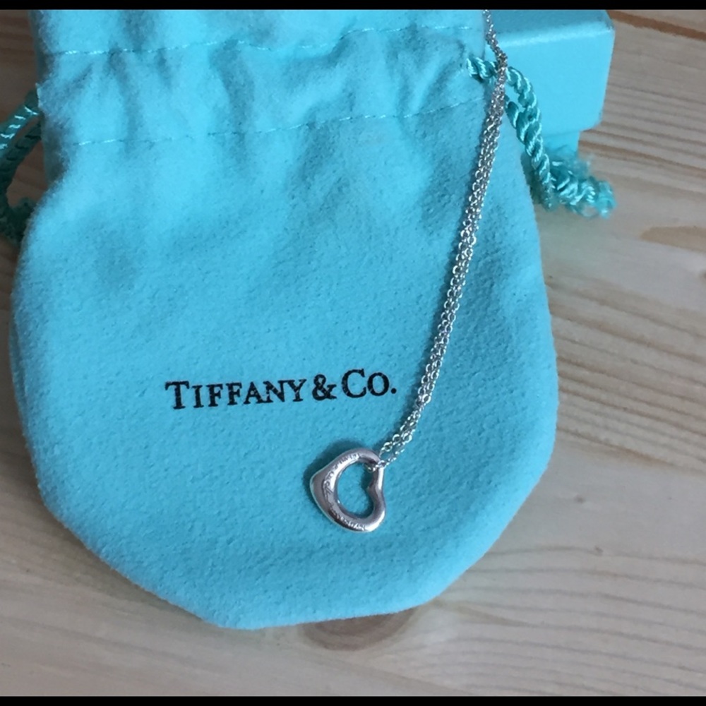 Open heart pendant