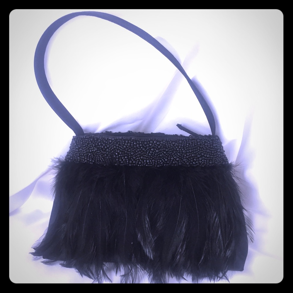 ❗️NWOT❗️Feather Evening Bag with Beaded Trim