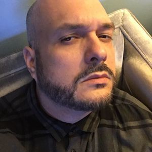 Meet your Posher, Julio