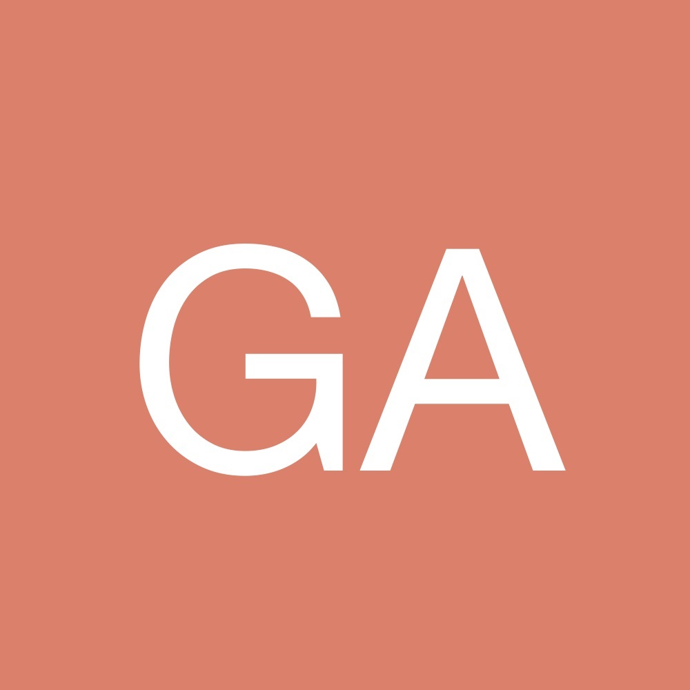 Meet your Posher, Gabriela