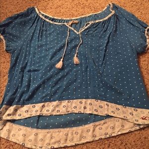 Hollister peasant top